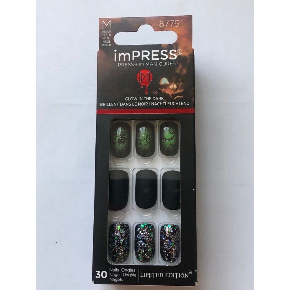 Impress Halloween nails med